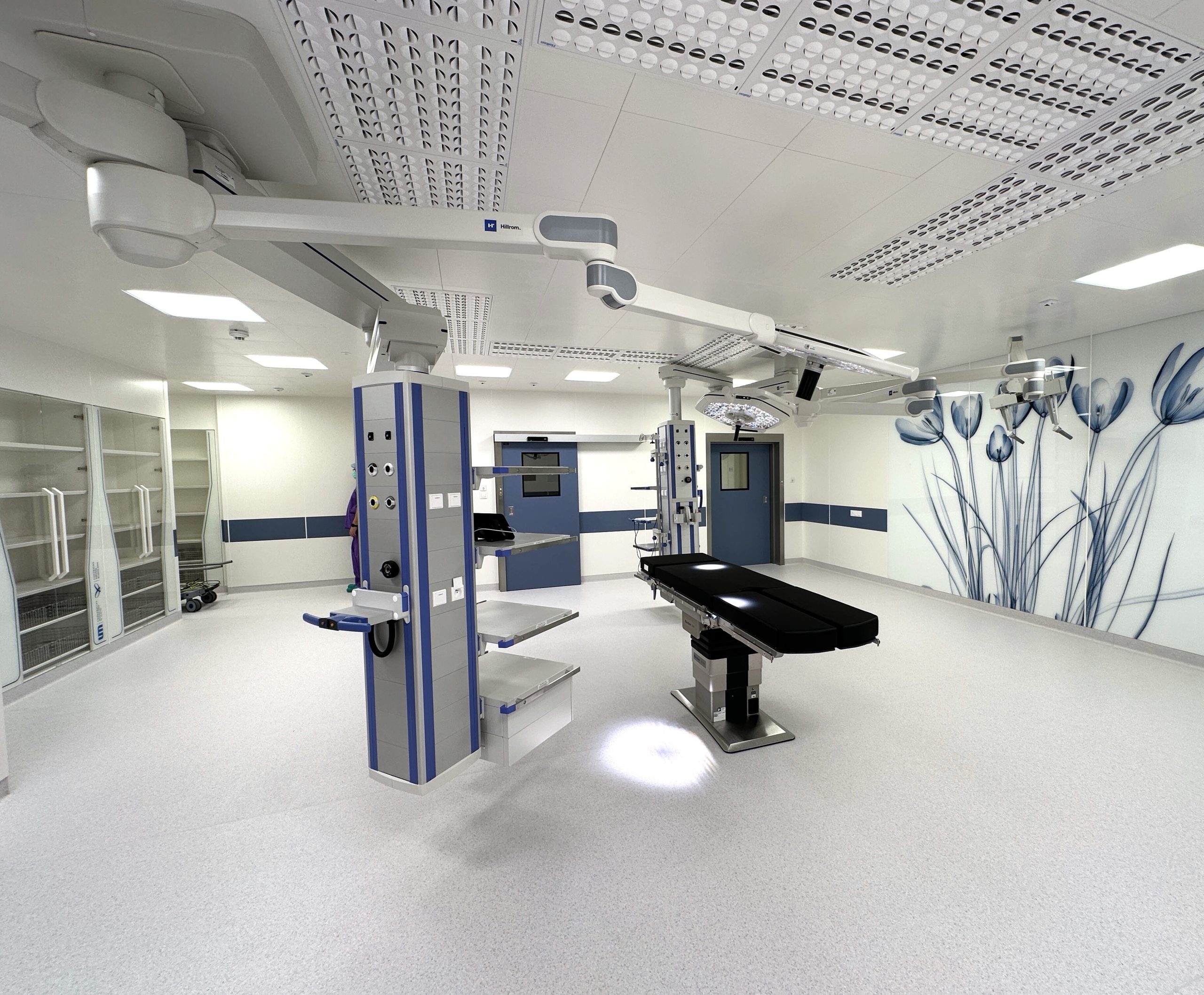 Uniwersytet Medyczny w Łodzi sala operacyjna stół operacyjny